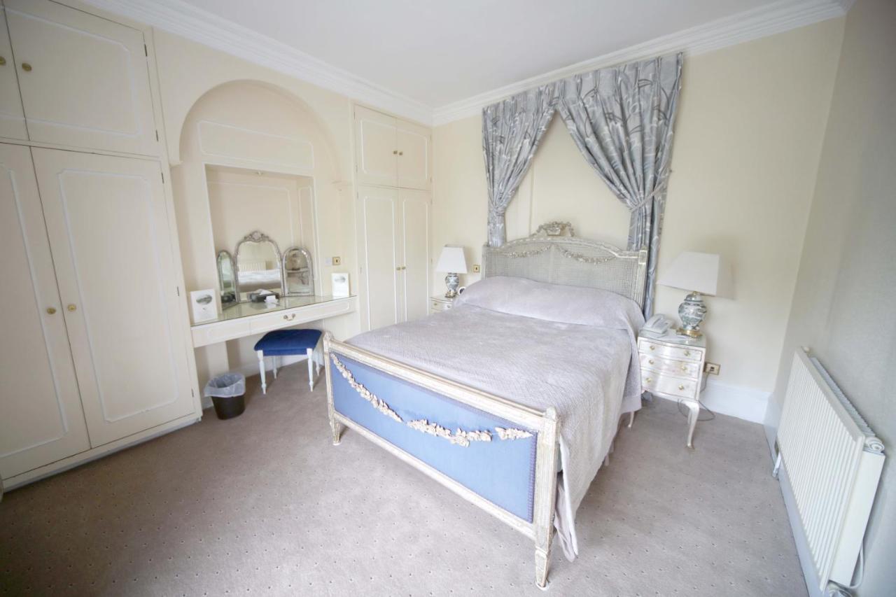 The French Horn Hotel Reading Buitenkant foto