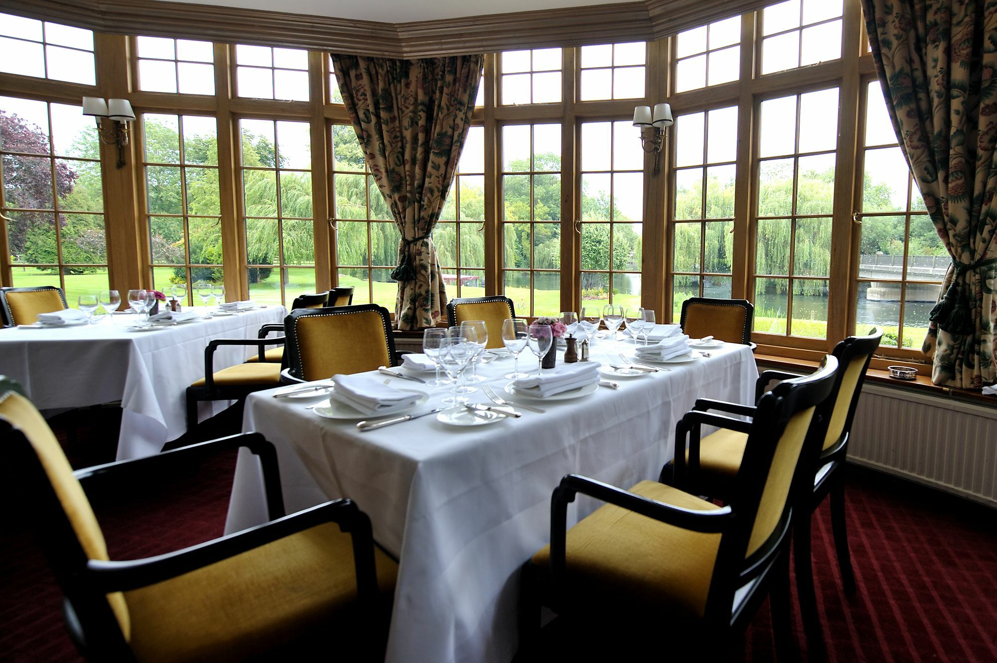 The French Horn Hotel Reading Buitenkant foto